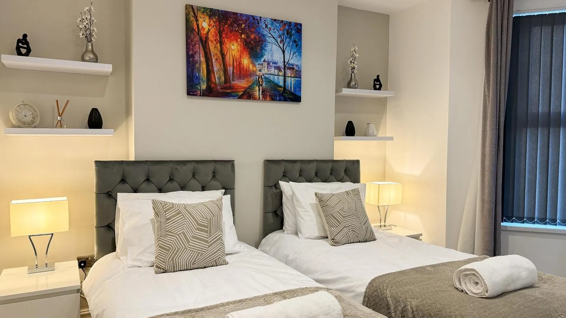 Modern 3 Bed Flat - City Centre - Free Parking Cardiff Storbritannien
